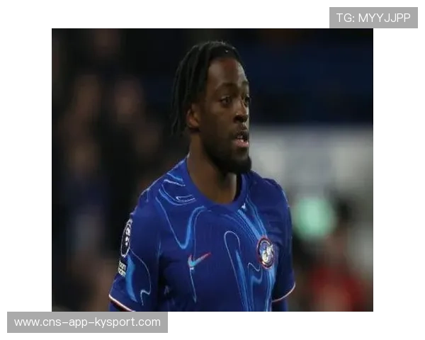 西汉姆联官宣迪萨西加盟，莫耶斯签下切尔西铁卫